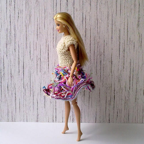 Oblečky pro Barbie - šaty — foto 2