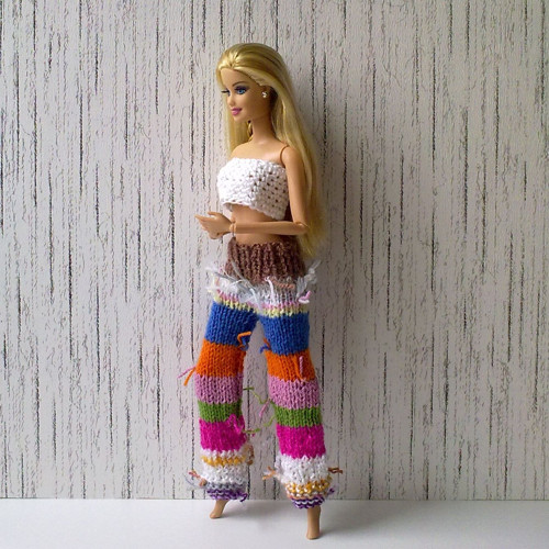Oblečky pro Barbie - kalhoty — foto 2