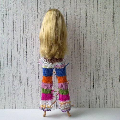 Oblečky pro Barbie - kalhoty — foto 4