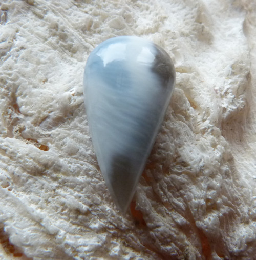 Opál modrý africký - 2,3 cm — foto 2