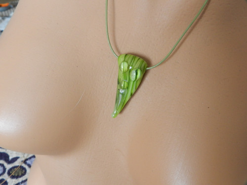 3kapky rosy na světle zelené — foto 4