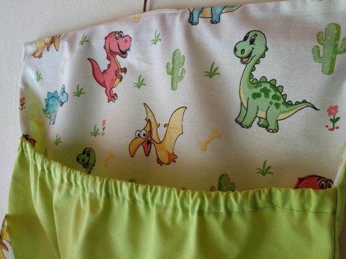 Kapsář do školky dinosauři — foto 3