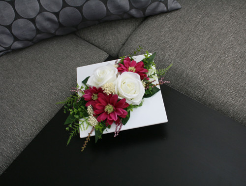 Ikebana s růžemi a chryzantémami — foto 6