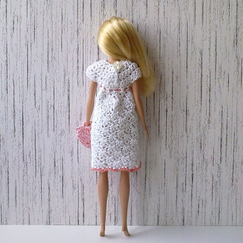 Oblečky pro Barbie - šaty — foto 3