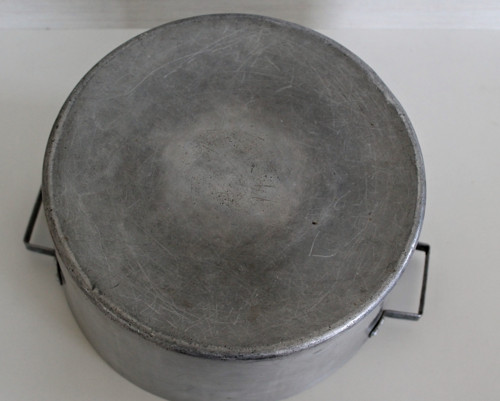 Hliníkový hrnec 27 cm — foto 4