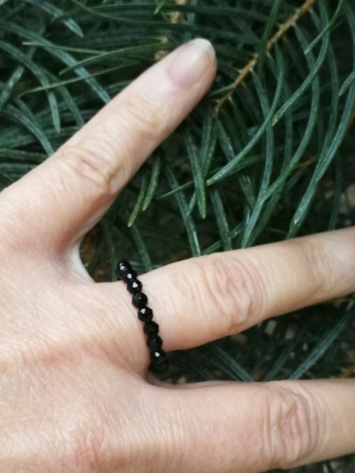 Prstýnek z minerálů - spinel — foto 4