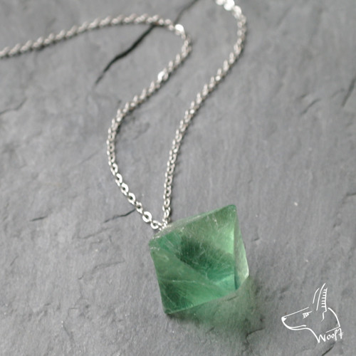 Zelený fluorit - krystal — foto 3