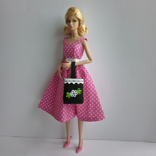 Doplněk pro Barbie - kabelka — foto 2