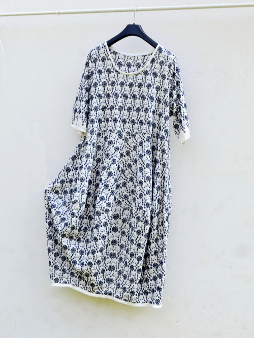 Boho chic/lněné maxišaty: vyšívané — foto 2