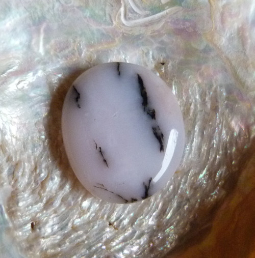 Opál růžový - 2,6 cm — foto 5