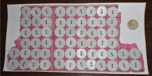 60x starožitné KNOFLÍKY — foto 3