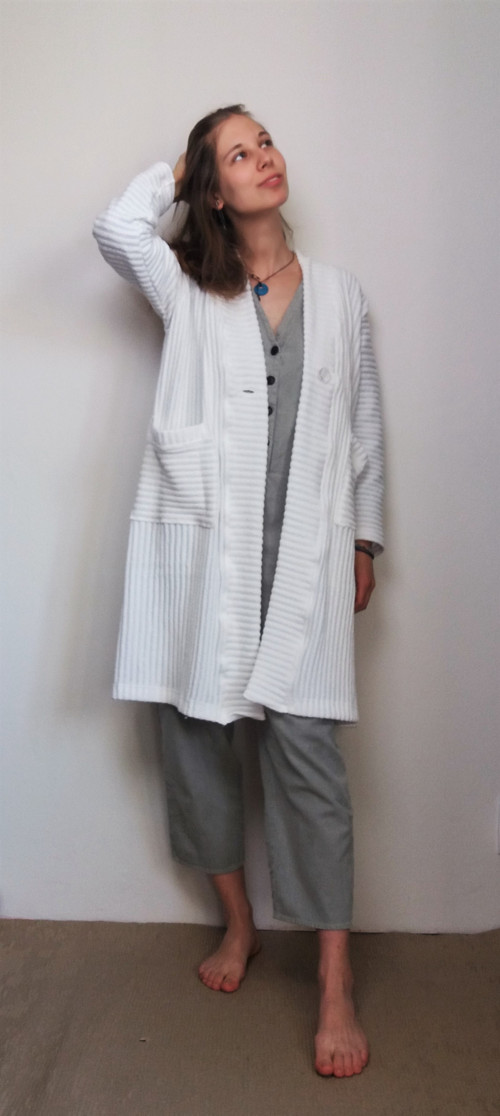 Elegantní, Bílý Kardigan 2 — foto 3