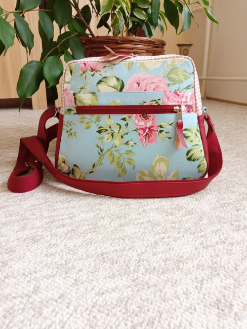 Crossbody kabelka — foto 2