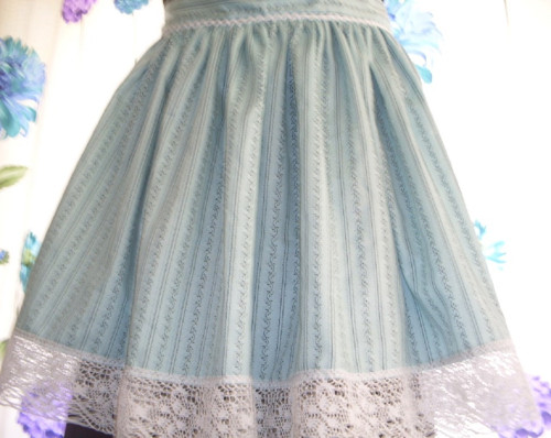 Zástěra, zástěrka ke kroji, folklor. — foto 2