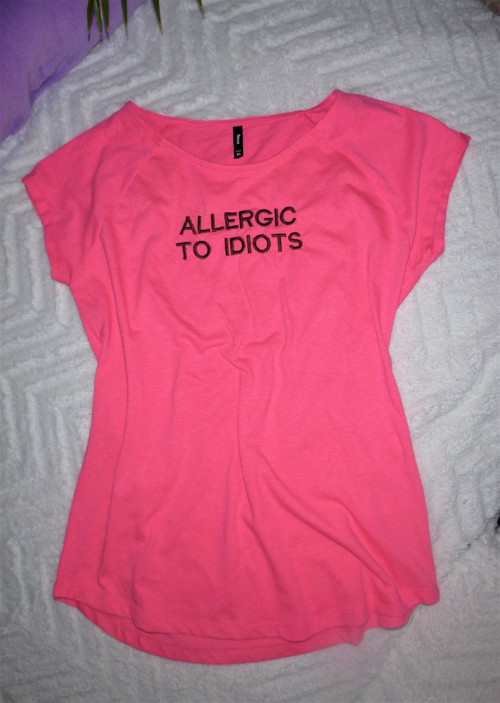 Alergická na idioty.. Vel.M-L — foto 2