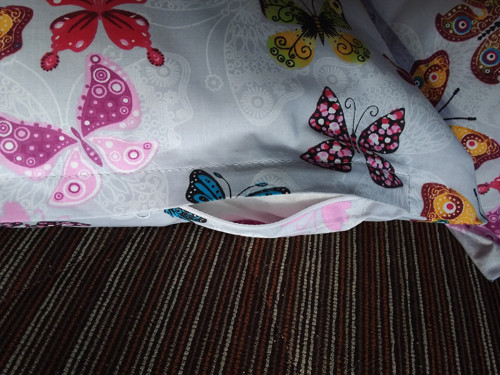 Barevní motýlci na šedém — foto 3