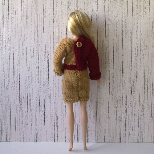 Oblečky pro Barbie - šaty — foto 3