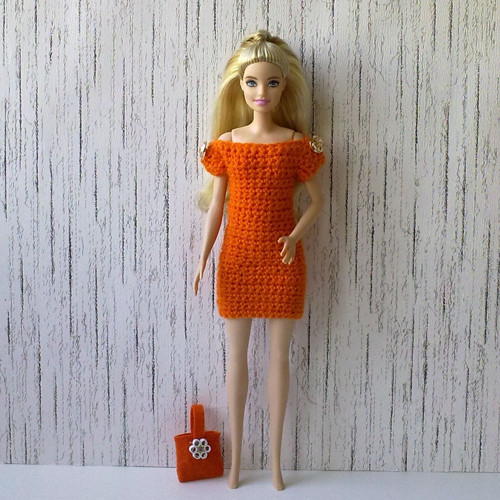 Oblečky pro Barbie - šaty, kabelka — foto 2