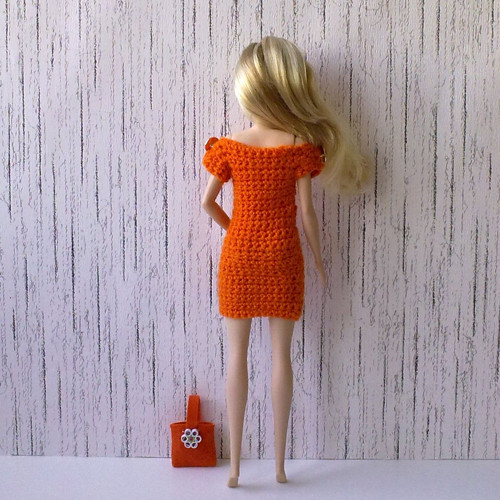 Oblečky pro Barbie - šaty, kabelka — foto 5