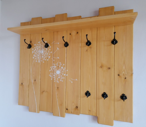 Vešiak - pampeliška biela — foto 2