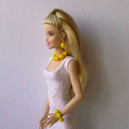 Šperky pro Barbie - náušnice, náhrdelník, náramek — foto 3