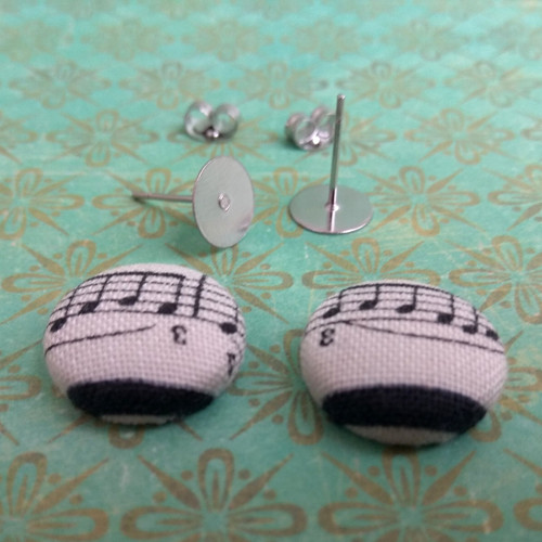 Diy sada - button náušnice noty — foto 2