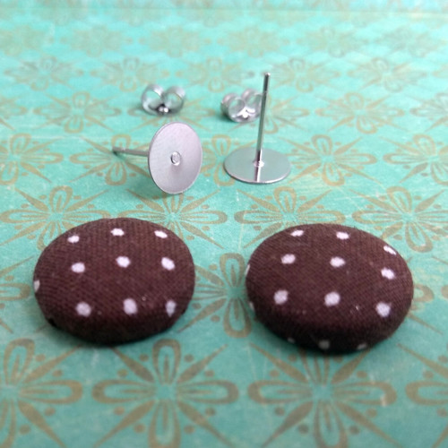 Diy sada - button náušnice puntík — foto 2