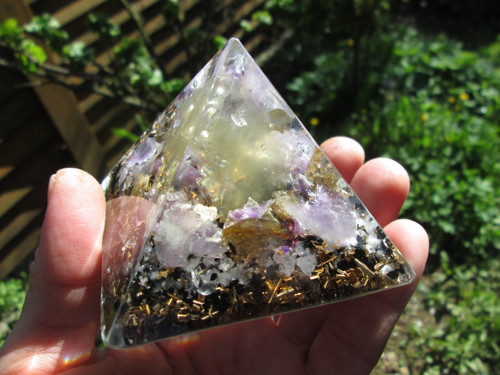 Org. pyramida ,, Nového Zítřku " — foto 4