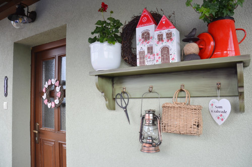 Domčeky s červenou strechou — foto 2