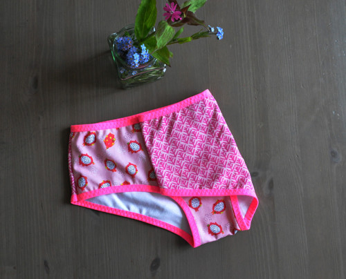 Cosy & Cutty kalhotky vel. M — foto 2