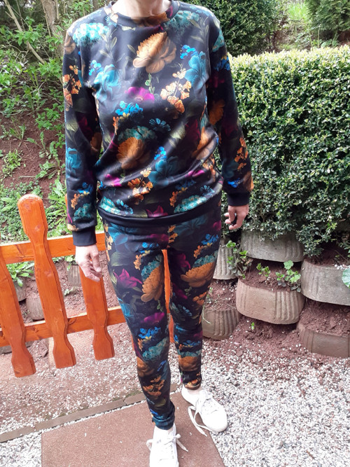 Triko Melancholie vel.38/M — foto 2