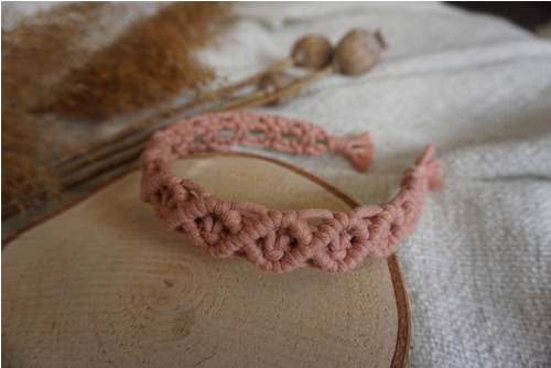 Macramé čelenka Pudrová — foto 3