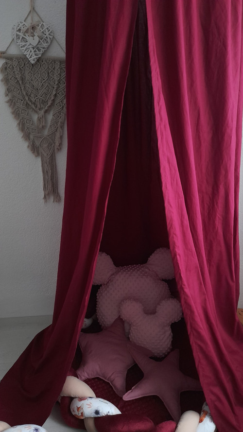 Baldachýn, nebesa Viva Magenta — foto 2