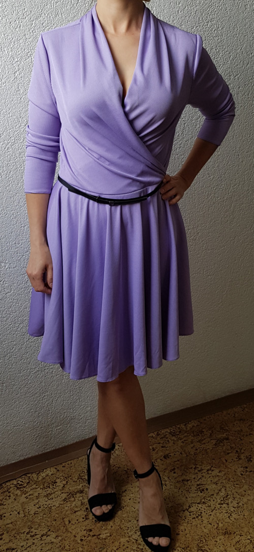 Levandulové šaty — foto 2