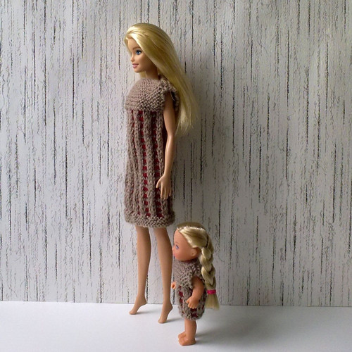 Oblečky pro Barbie a Evičku - šaty — foto 2
