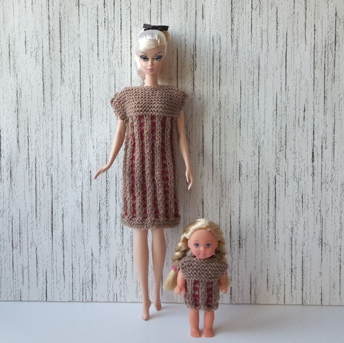 Oblečky pro Barbie a Evičku - šaty — foto 4