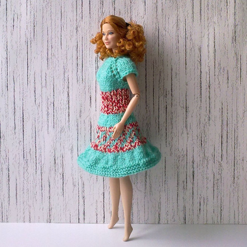 Oblečky pro Barbie - šaty — foto 2