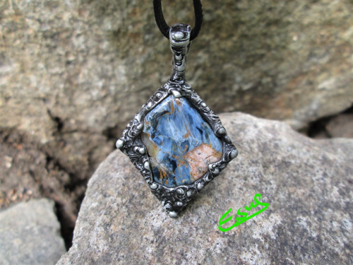 Talisman ,, Pán Bouří " — foto 3