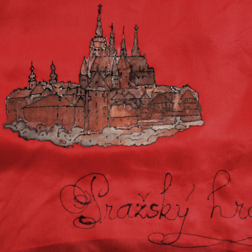Jsme v Praze - hedvábná šála 150x45cm — foto 6