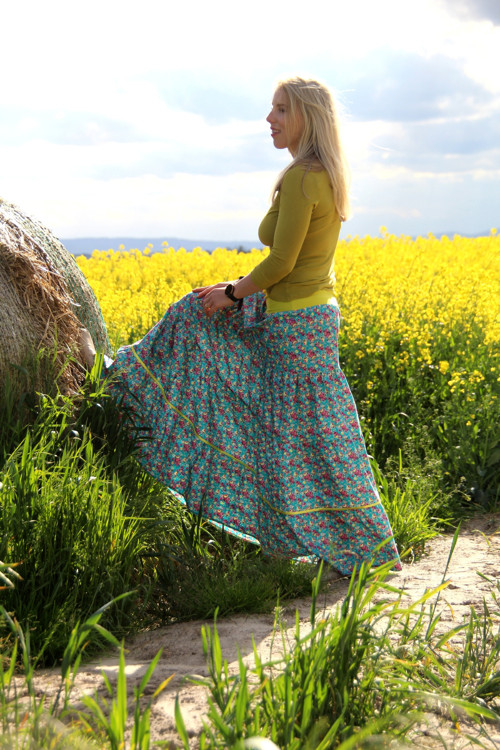 Dlouhá letní volánová sukně — foto 5