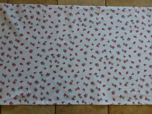 Ubrus červené růžičky — foto 2
