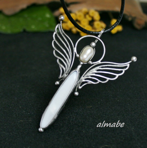 Andělíček (perleť a perla) — foto 4