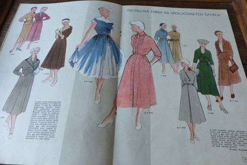 Časopis Móda textil, číslo 10/1953 — foto 4