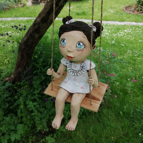 Holčička na houpačce (na přání ) — foto 3