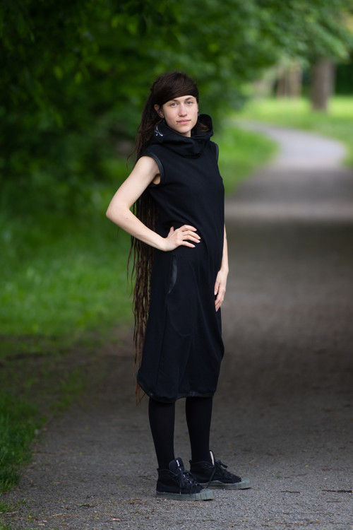 Šaty VAMP — foto 3