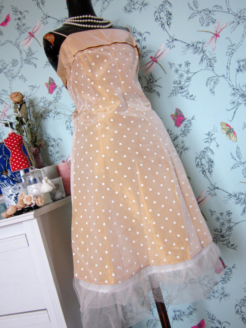 Retro pin-up dots šaty — foto 3