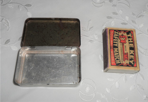 Plechová KRABIČKA, zn. Dorette pastilles — foto 3