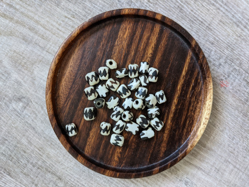 Africké korálky kostěné — foto 3