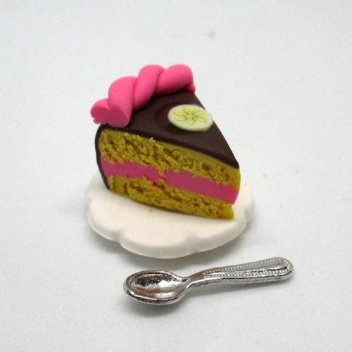 Miniatury pro panenky - dortík — foto 3