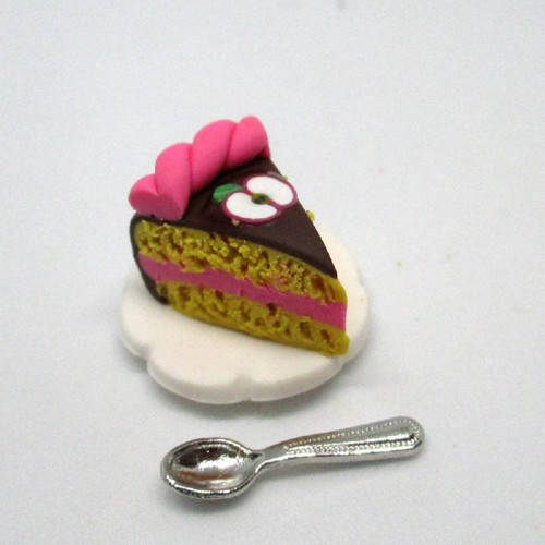 Miniatury pro panenky - dortík — foto 2